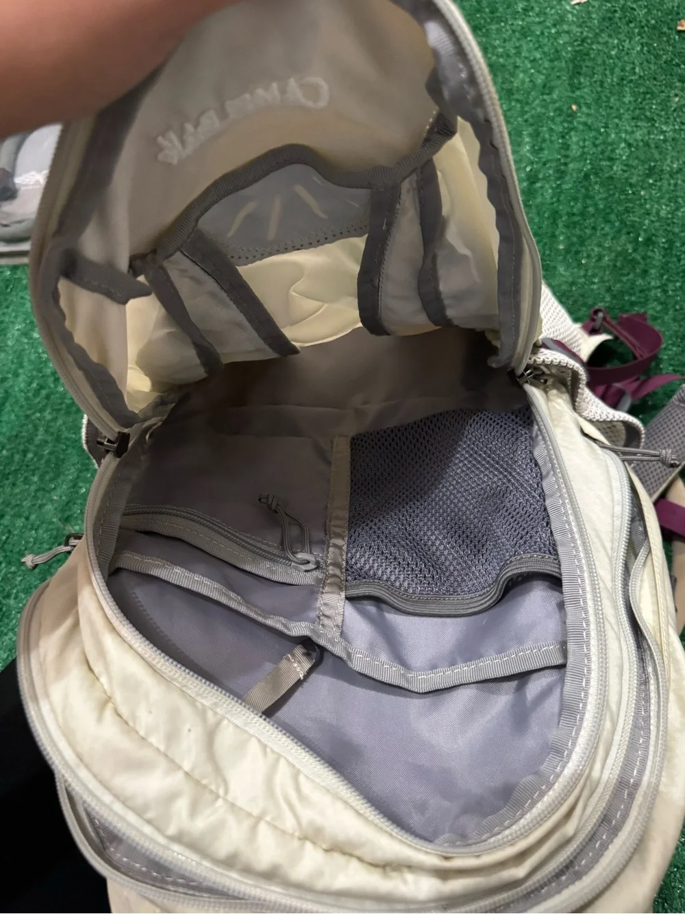 Camelbak womens hydration